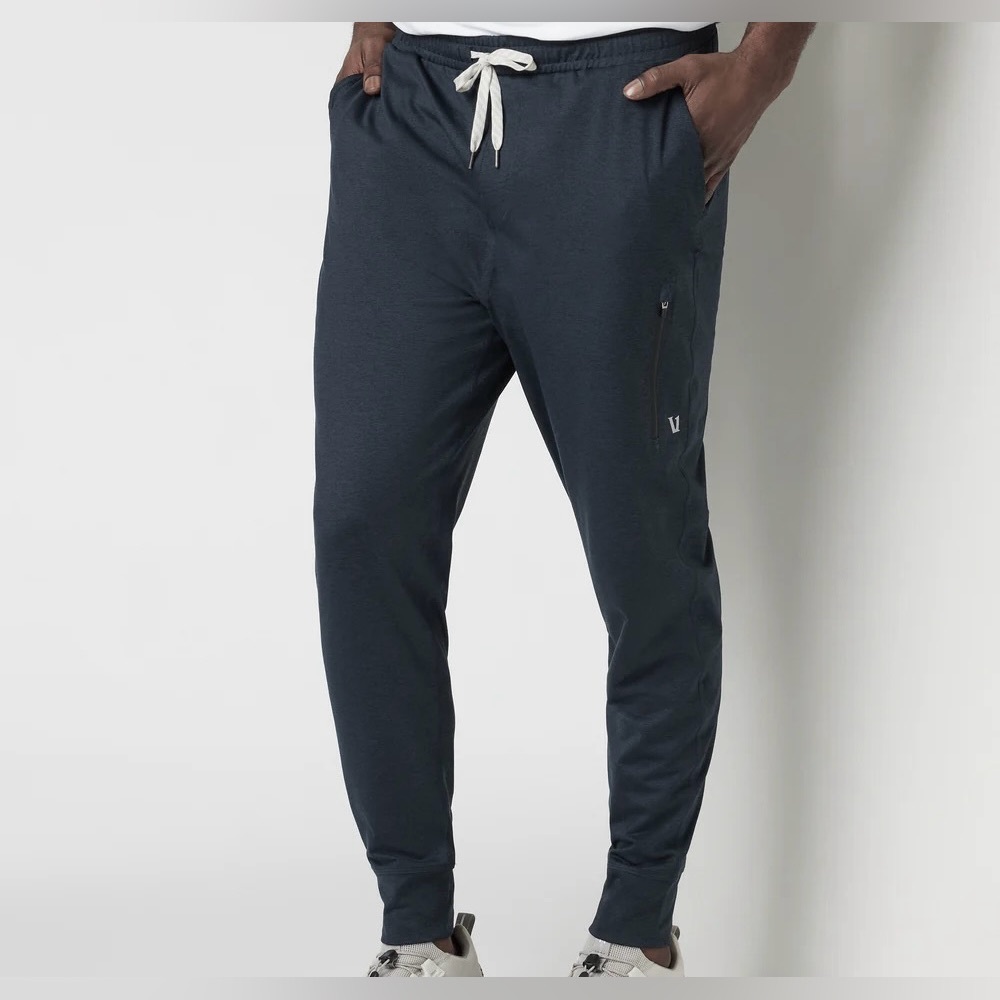 Vuori Sunday Performance Jogger
Men's Athletic Joggers Black Blue XS